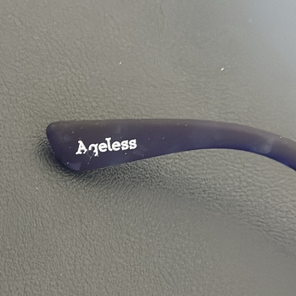 EYEPORTERS 2 pc Set Adult and Child 0-3 Sunnies Set NWT - Picture 5 of 9